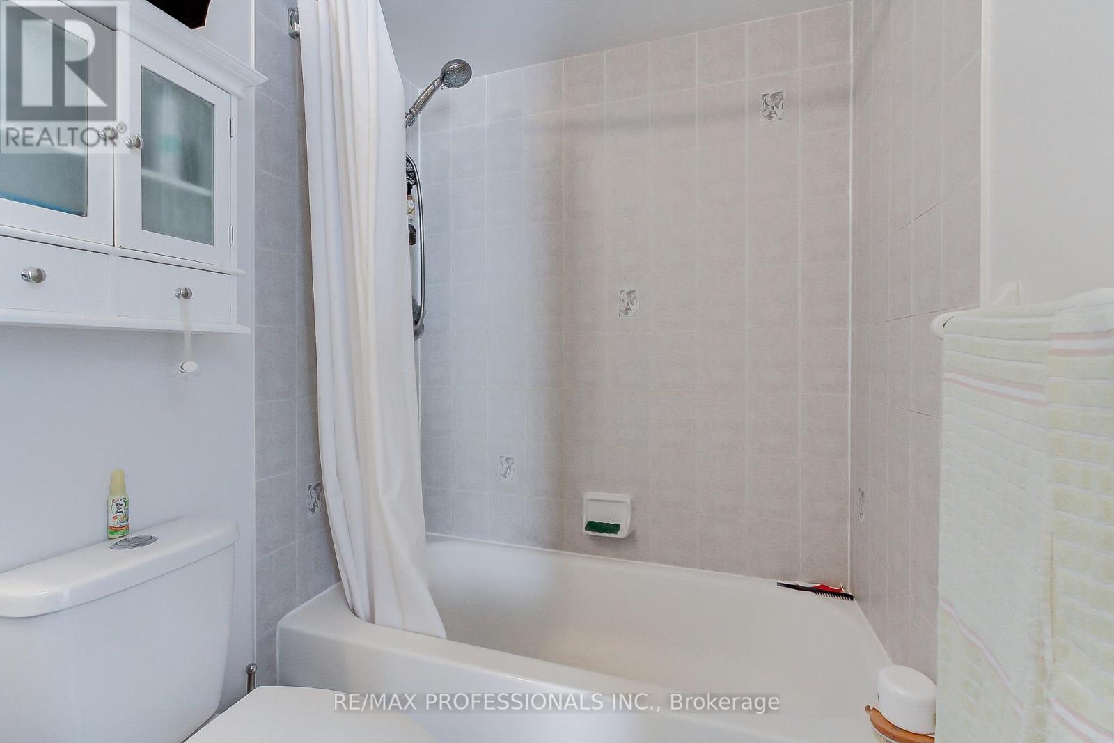 9 - 2320 Parkhaven Boulevard, Oakville, Ontario  L6H 7S2 - Photo 25 - W12216843