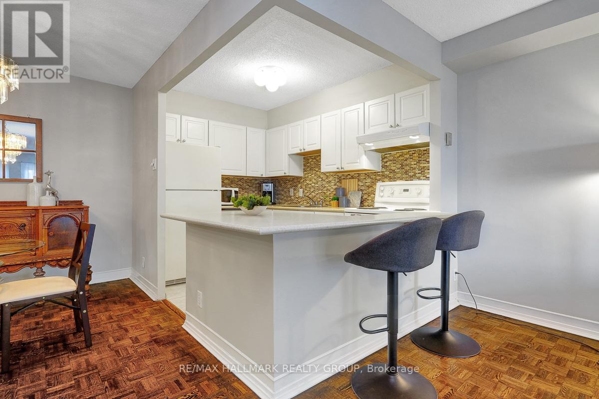1005 - 158a Mcarthur Avenue, Ottawa, Ontario  K1L 8E7 - Photo 14 - X12216102