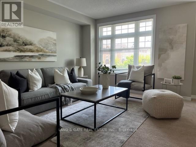 4 Katerson Lane, Clarington, Ontario  L1E 2W7 - Photo 10 - E12217157
