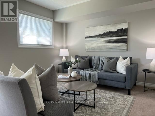 4 Katerson Lane, Clarington, Ontario  L1E 2W7 - Photo 2 - E12217157