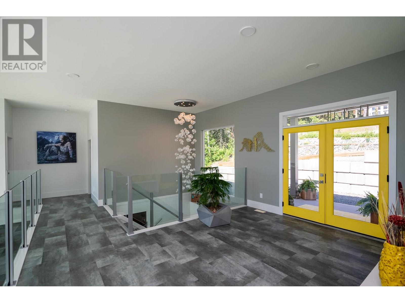 140 Rondane Crescent, Prince George, British Columbia  V2N 6W3 - Photo 6 - R3014951