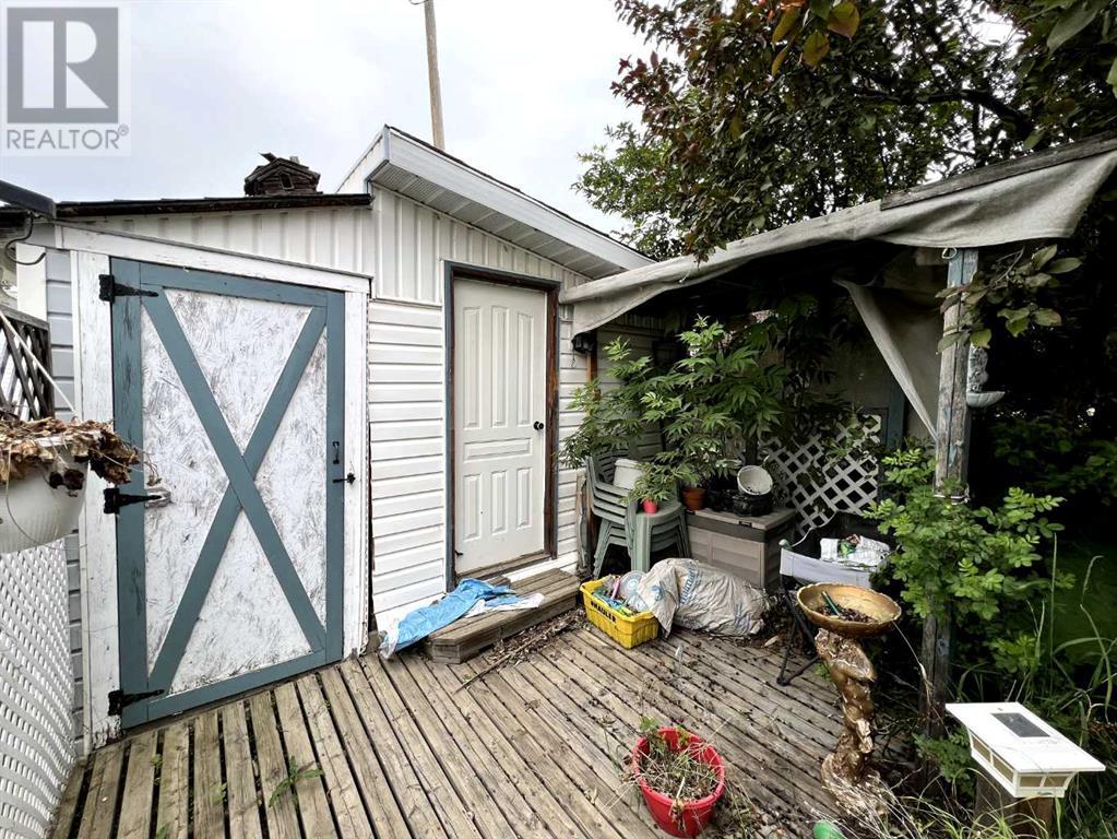 233 Percy Street, Bittern Lake, Alberta  T0C 0L0 - Photo 10 - A2227424