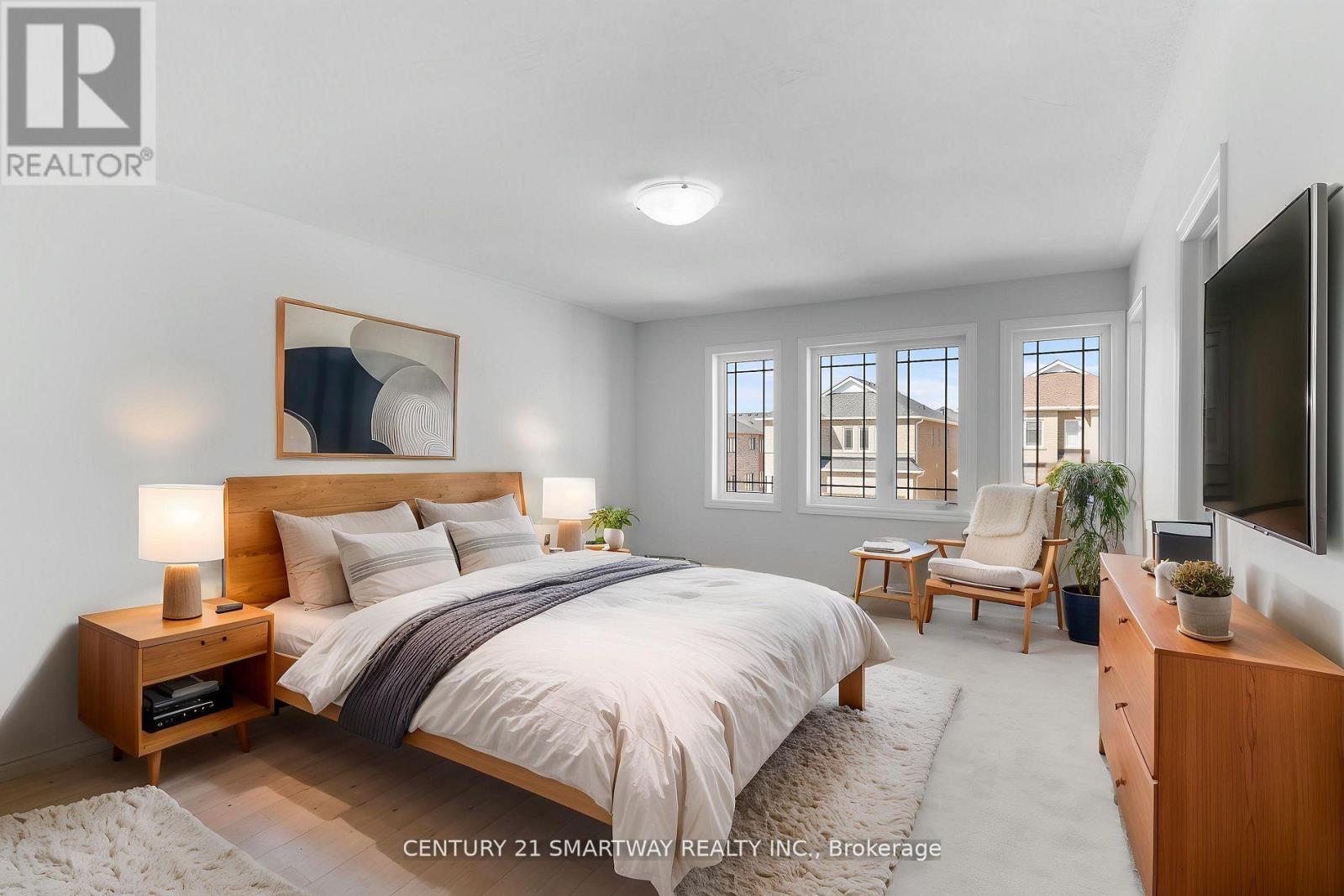 46 Huntsworth Avenue, Thorold, Ontario  L2V 5G7 - Photo 25 - X12216731