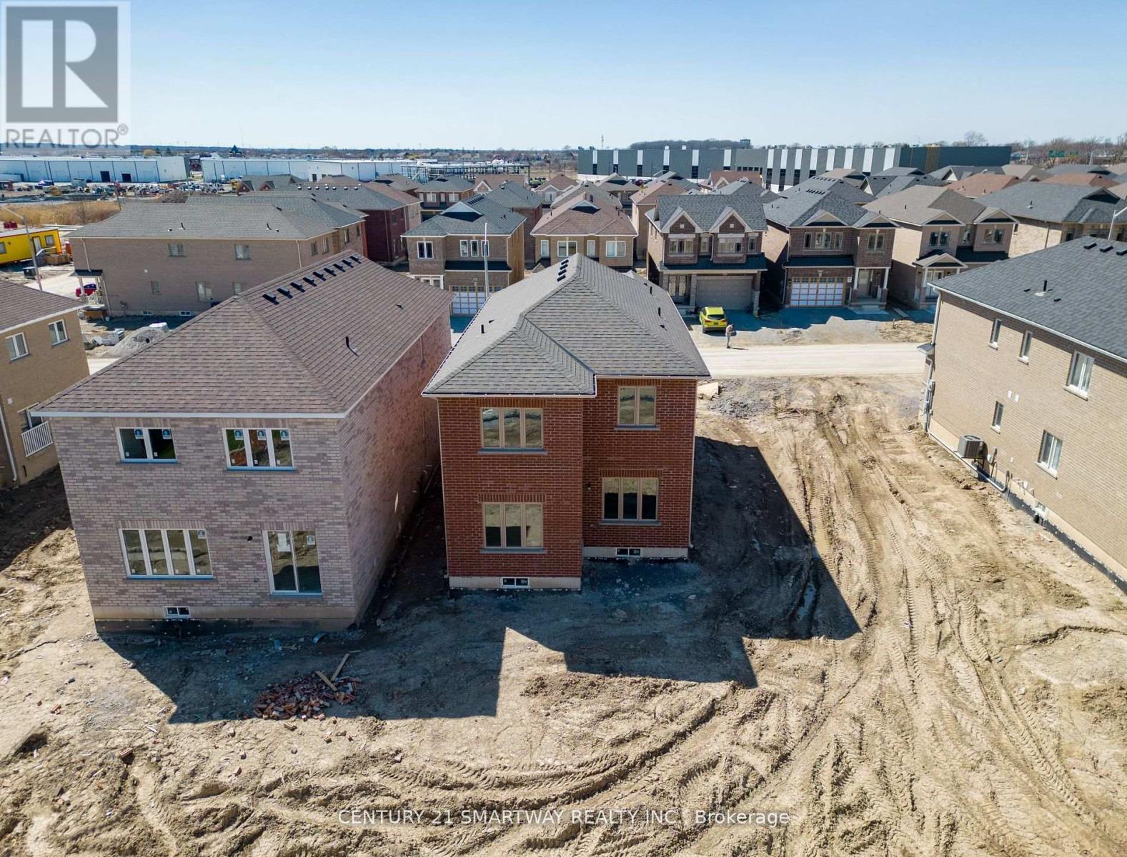 46 Huntsworth Avenue, Thorold, Ontario  L2V 5G7 - Photo 32 - X12216731