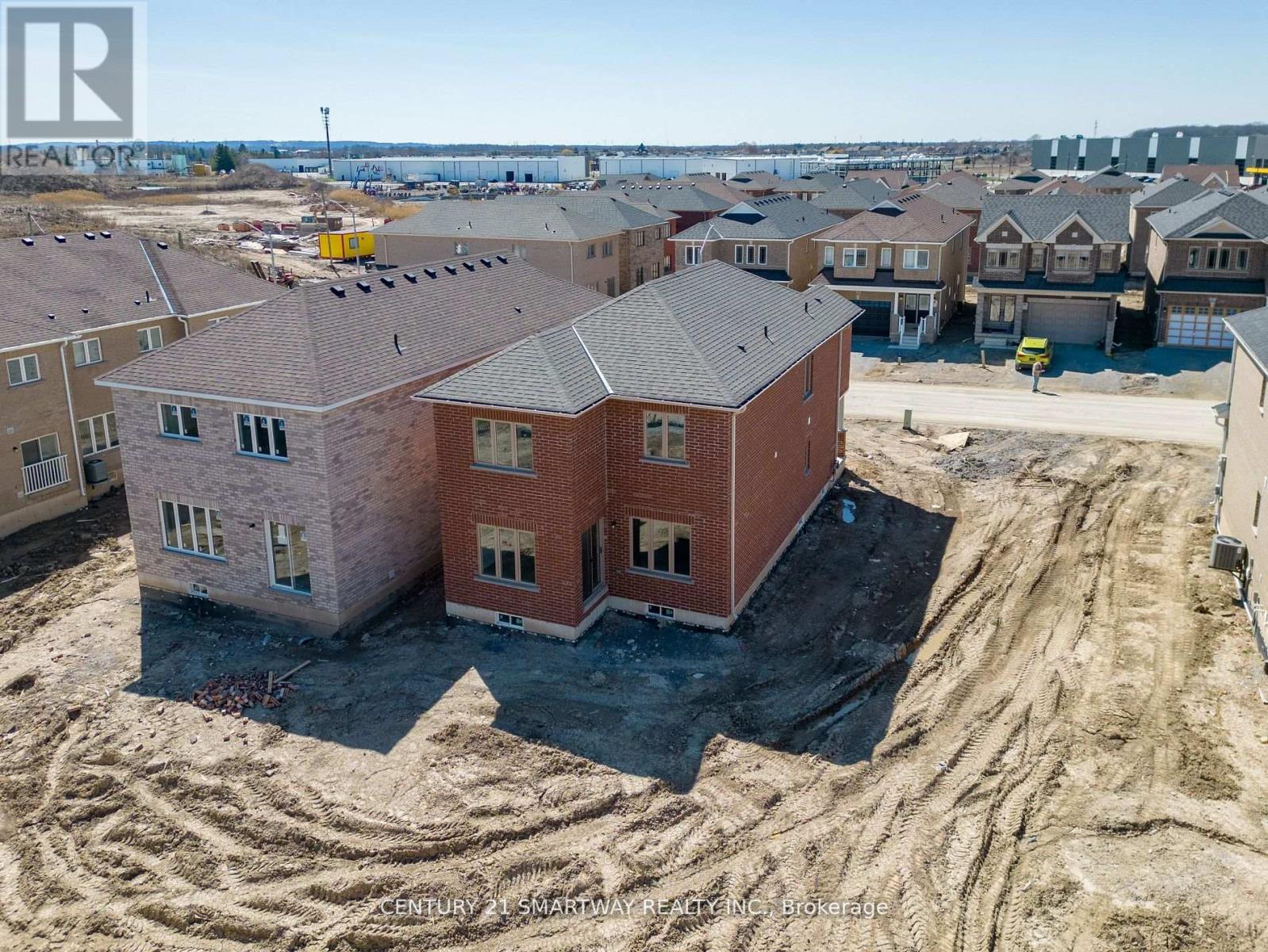 46 Huntsworth Avenue, Thorold, Ontario  L2V 5G7 - Photo 33 - X12216731
