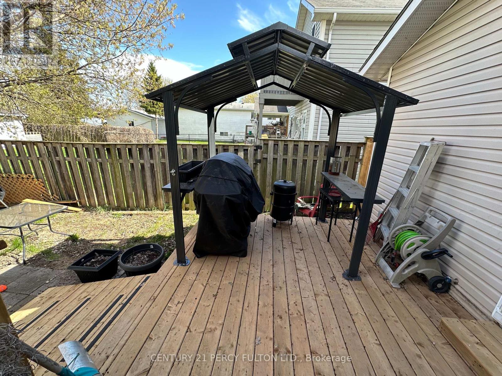 19 Pelham Street, Quinte West, Ontario  K8V 5A8 - Photo 20 - X12216795