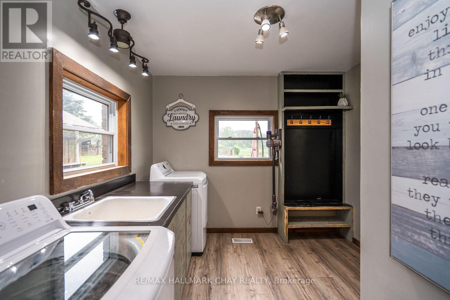 405191 Grey County Road 4 Road, Grey Highlands, Ontario  N0C 1K0 - Photo 26 - X12216810