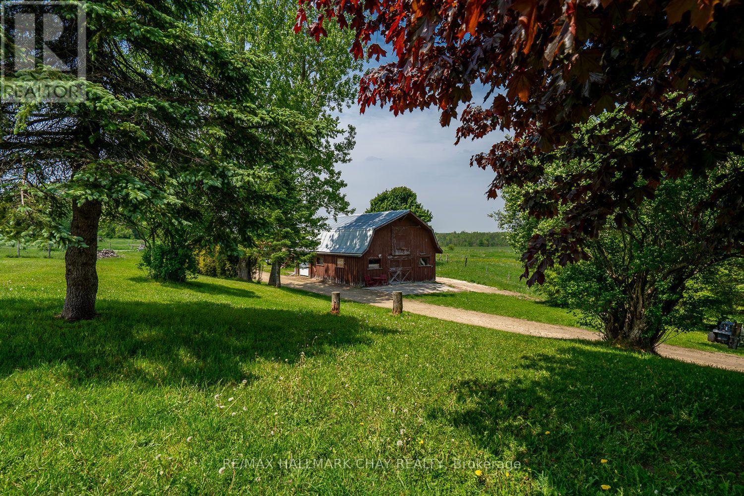 405191 Grey County Road 4 Road, Grey Highlands, Ontario  N0C 1K0 - Photo 41 - X12216810