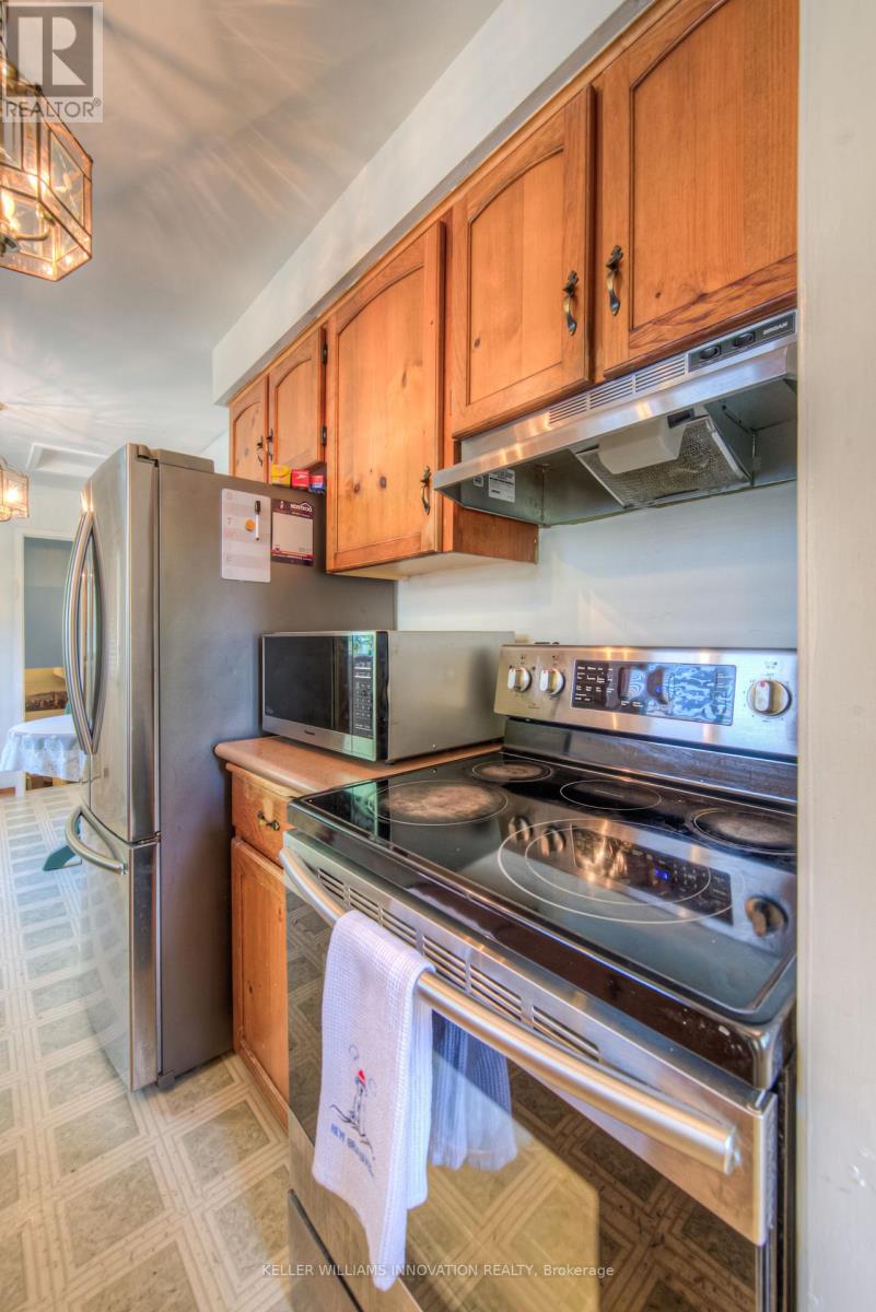 459 Drummerhill Crescent, Waterloo, Ontario  N2T 1G3 - Photo 19 - X12216811