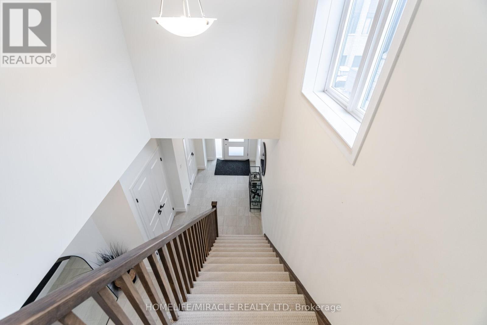 14 Southam Lane, Hamilton, Ontario  L9C 0E9 - Photo 19 - X12216814