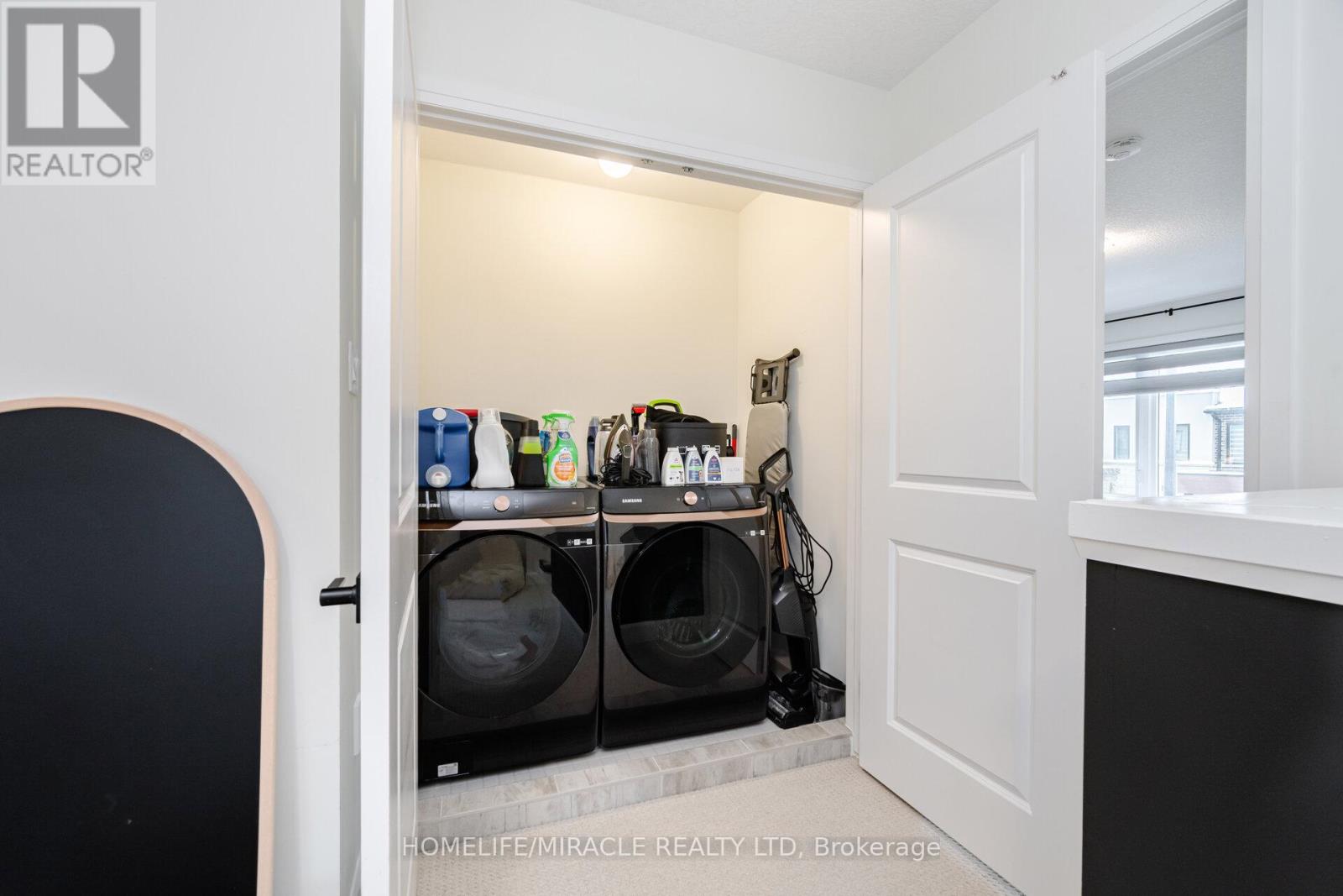 14 Southam Lane, Hamilton, Ontario  L9C 0E9 - Photo 33 - X12216814