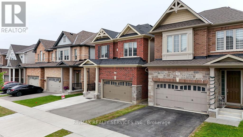 80 Gloria Street, Kitchener, Ontario  N2R 0R3 - Photo 2 - X12216817