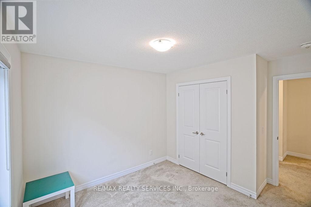 80 Gloria Street, Kitchener, Ontario  N2R 0R3 - Photo 21 - X12216817