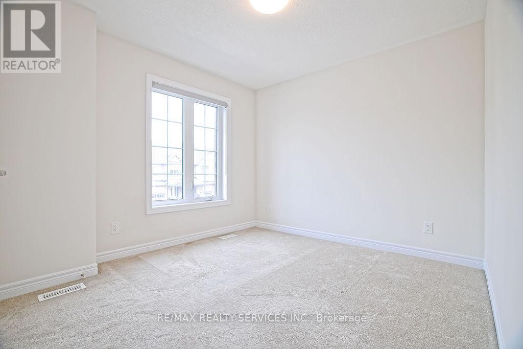 80 Gloria Street, Kitchener, Ontario  N2R 0R3 - Photo 24 - X12216817