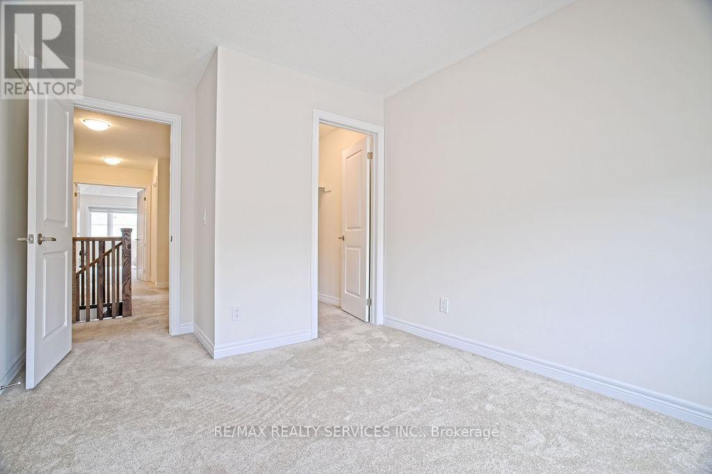 80 Gloria Street, Kitchener, Ontario  N2R 0R3 - Photo 27 - X12216817