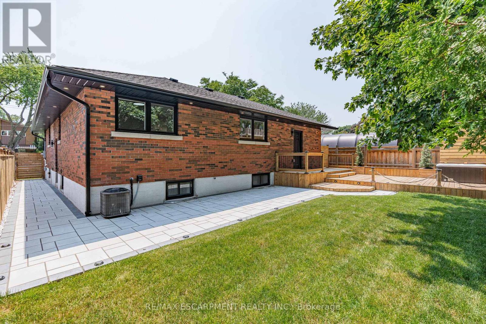 15 Hardale Crescent, Hamilton, Ontario  L8T 1X7 - Photo 41 - X12216841
