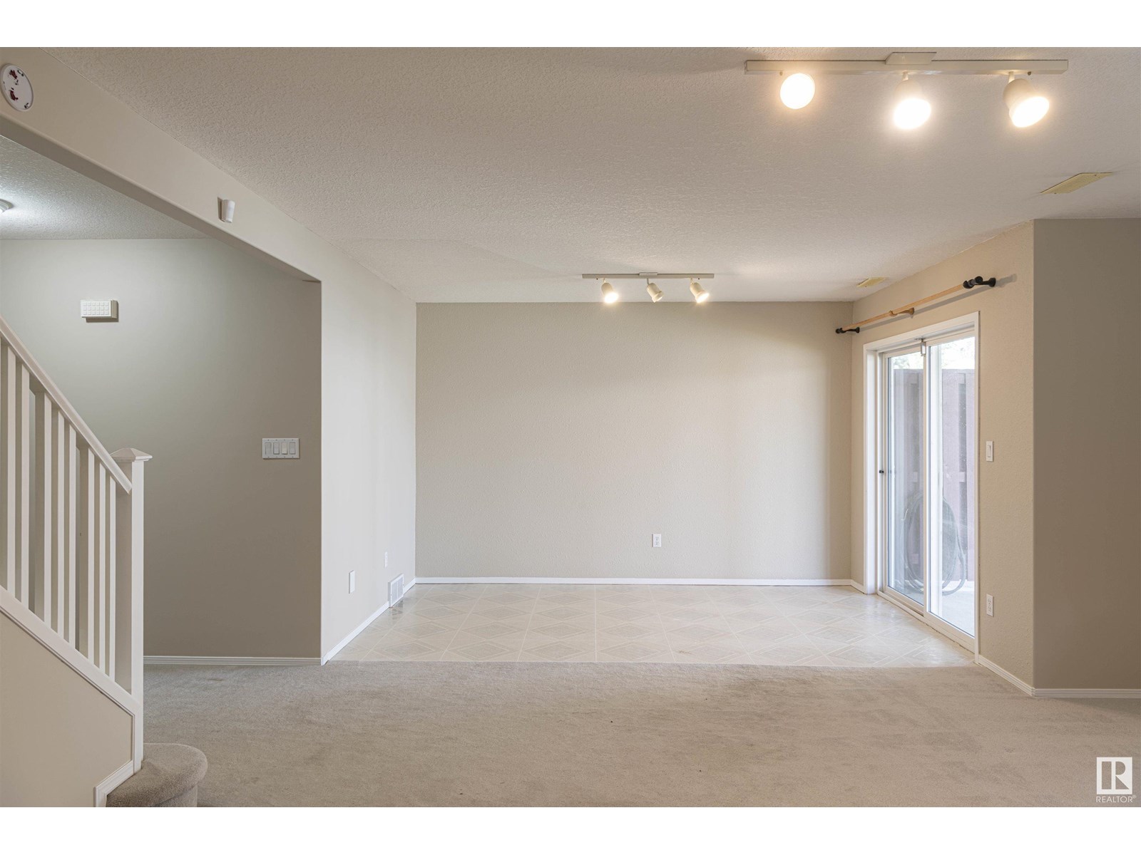#6 1203 Carter Crest Rd Nw, Edmonton, Alberta  T6R 2R1 - Photo 37 - E4442049