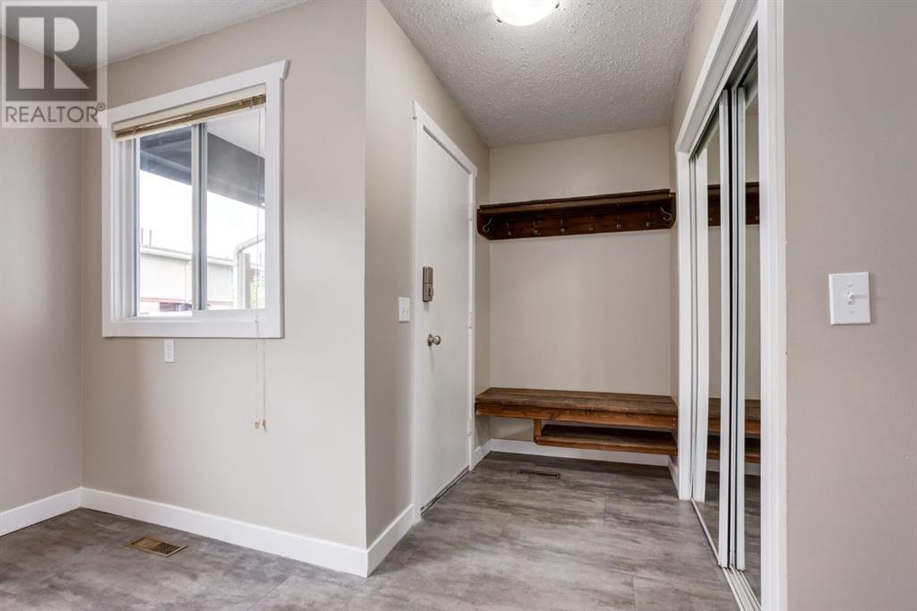 Property at 407, 6223 31 Avenue NW image 2