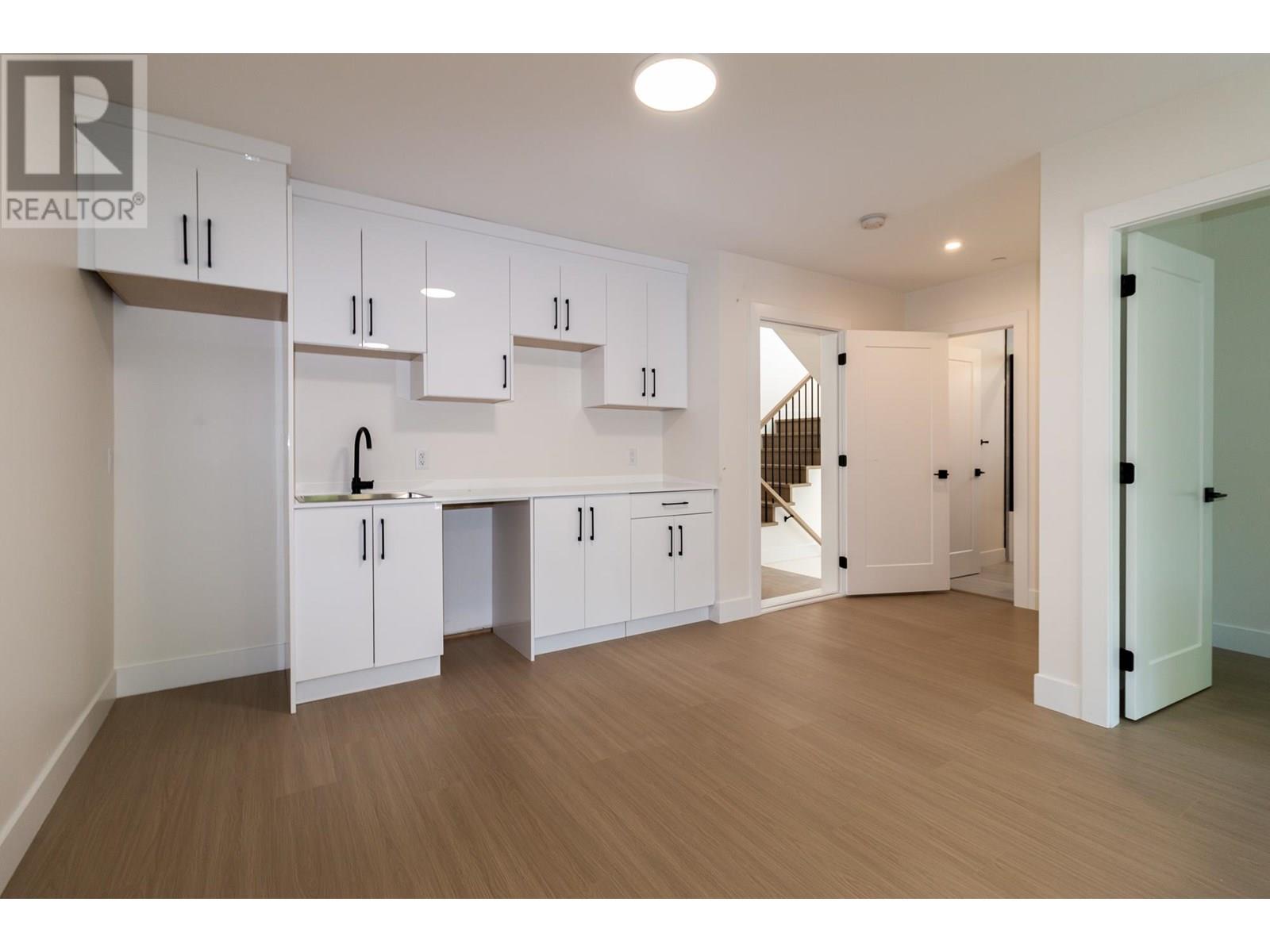 1108 Magee Street, Squamish, British Columbia  V8B 0E8 - Photo 17 - R3014929