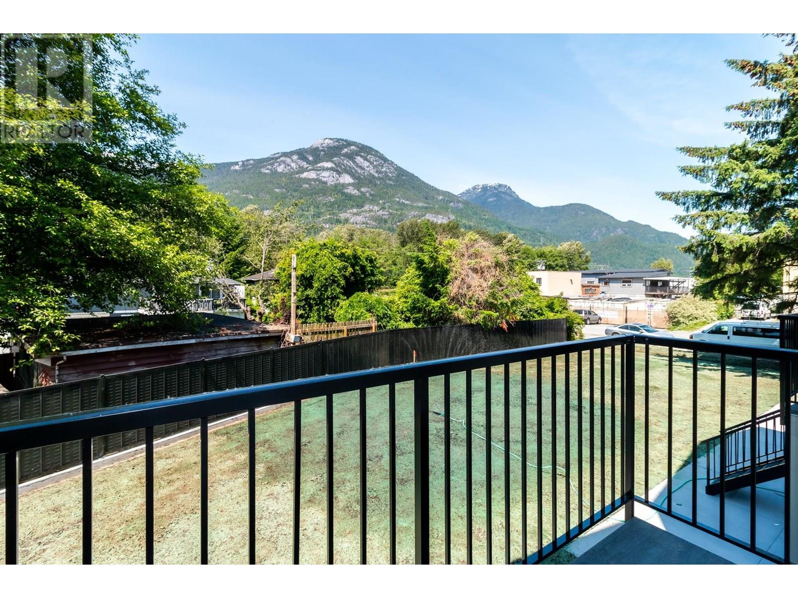 1108 Magee Street, Squamish, British Columbia  V8B 0E8 - Photo 19 - R3014929