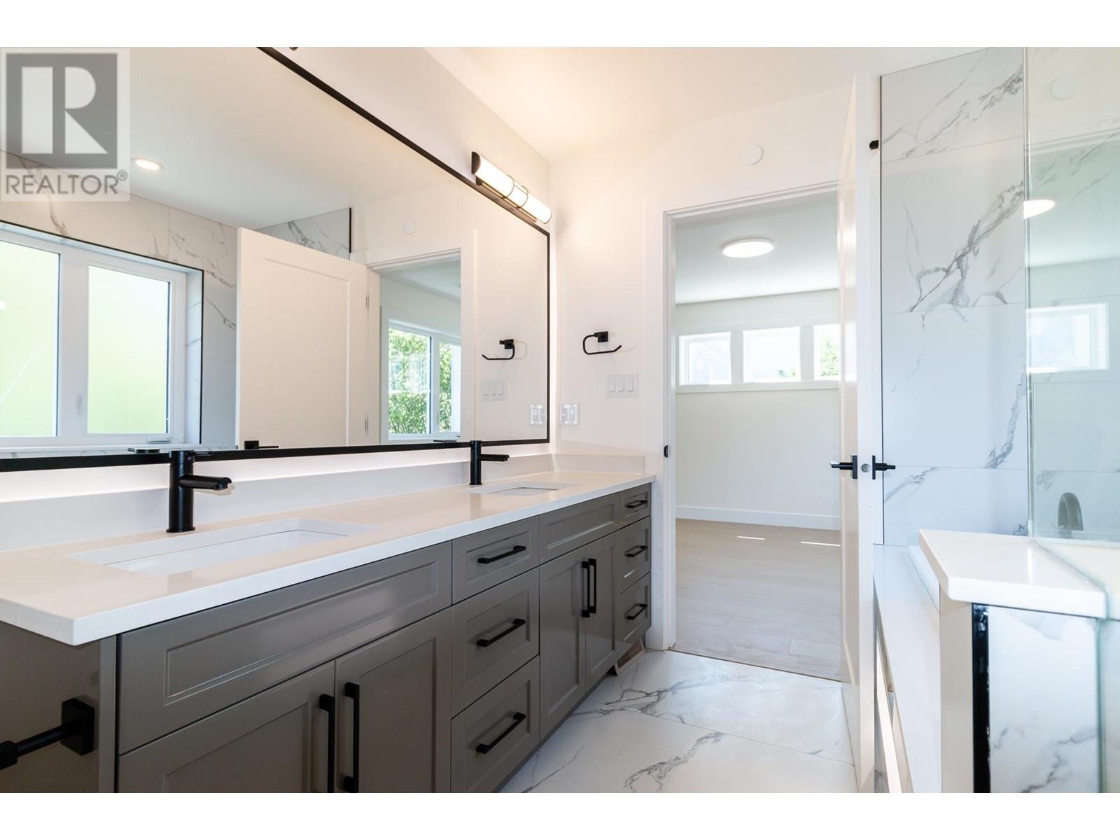 1108 Magee Street, Squamish, British Columbia  V8B 0E8 - Photo 31 - R3014929