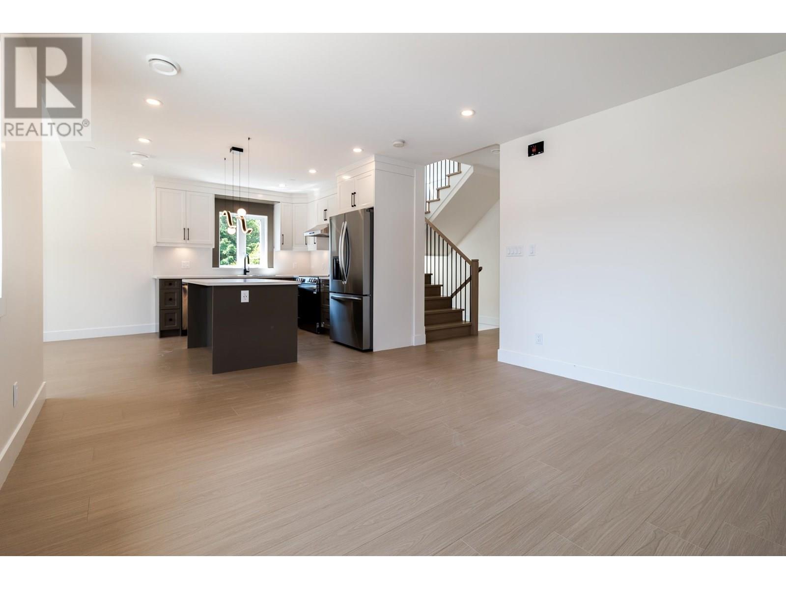 1108 Magee Street, Squamish, British Columbia  V8B 0E8 - Photo 6 - R3014929