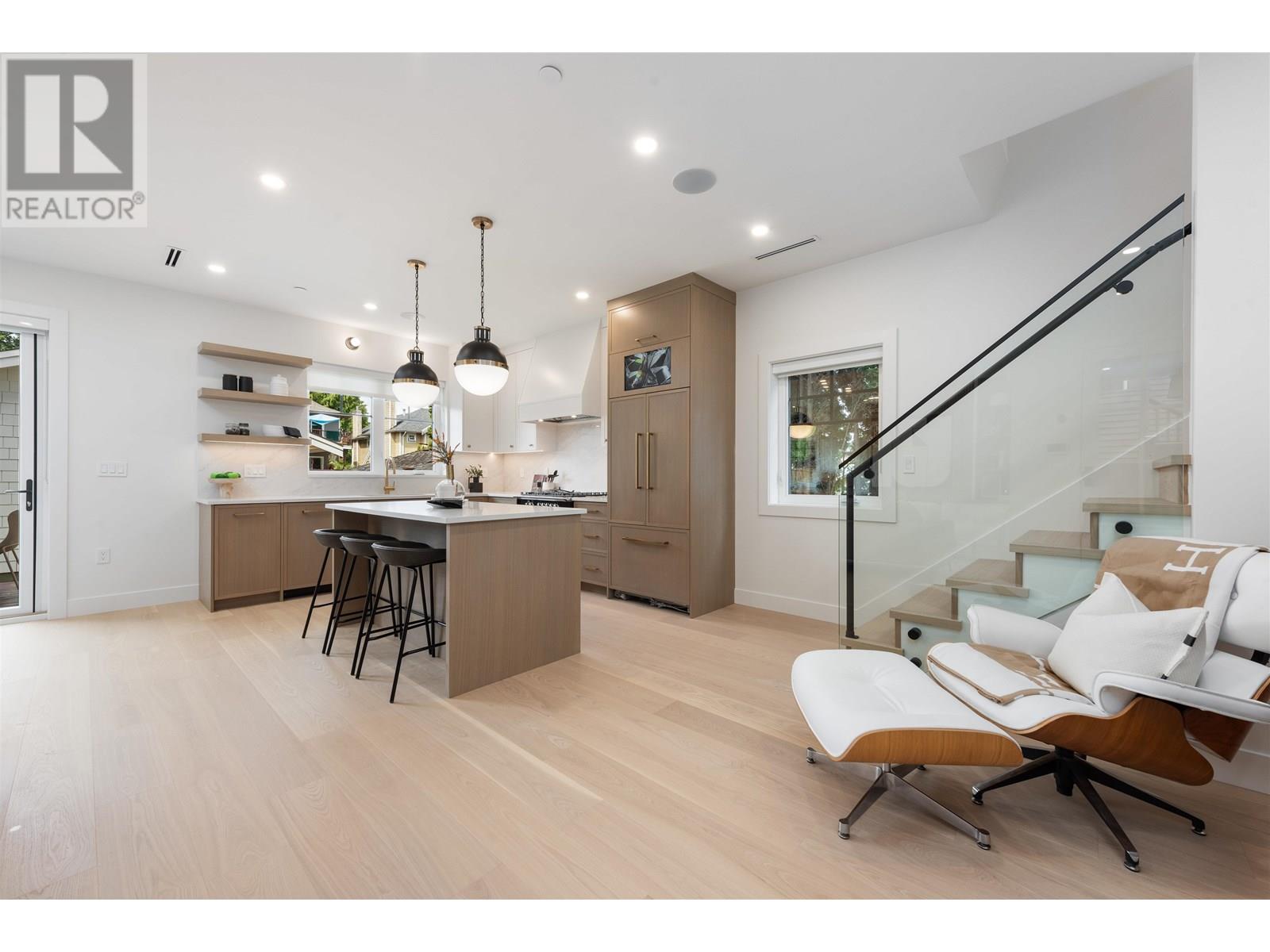 2 947 E 13th Avenue, Vancouver, British Columbia  V5T 2L7 - Photo 4 - R3014934