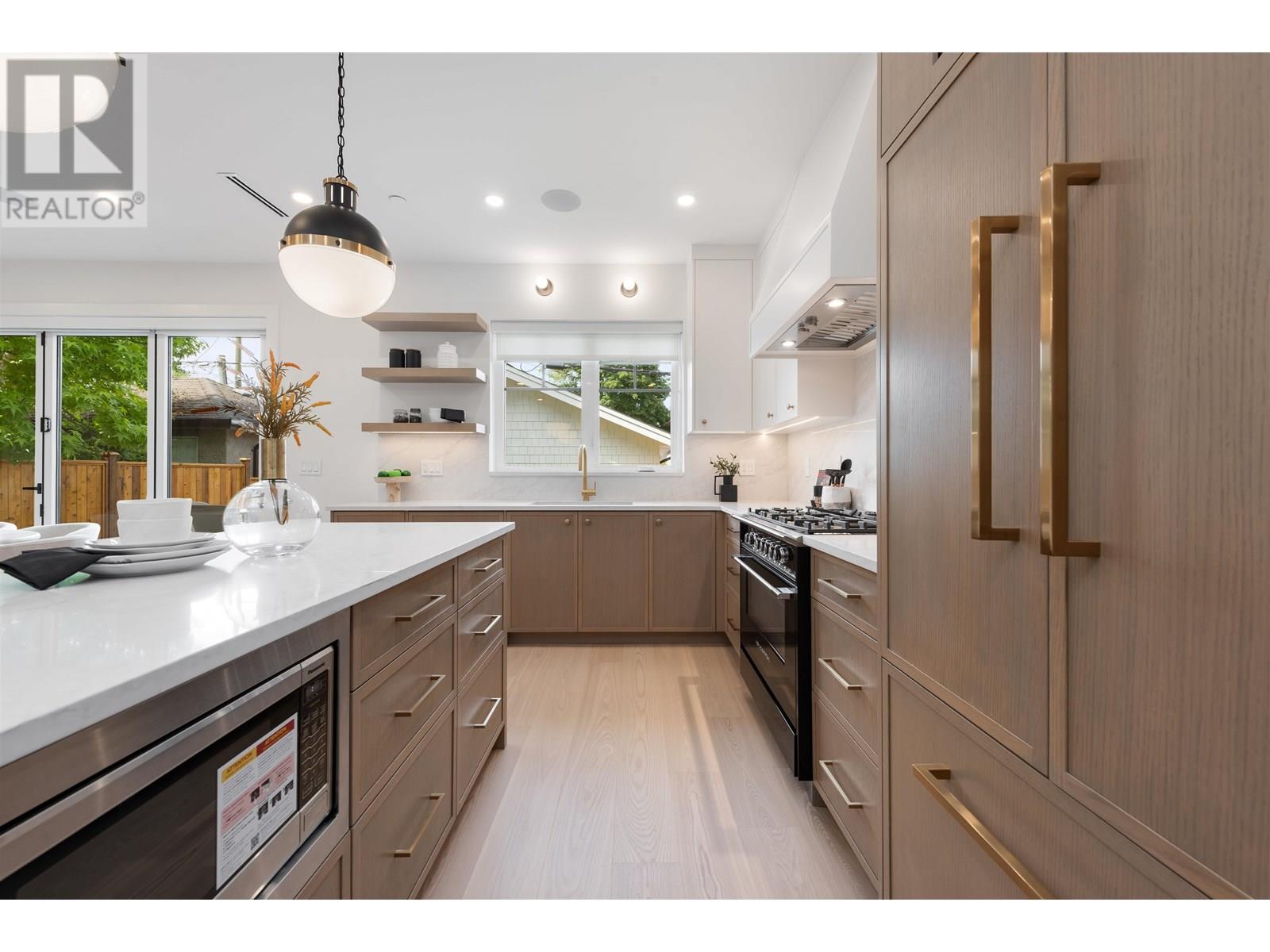 2 947 E 13th Avenue, Vancouver, British Columbia  V5T 2L7 - Photo 6 - R3014934
