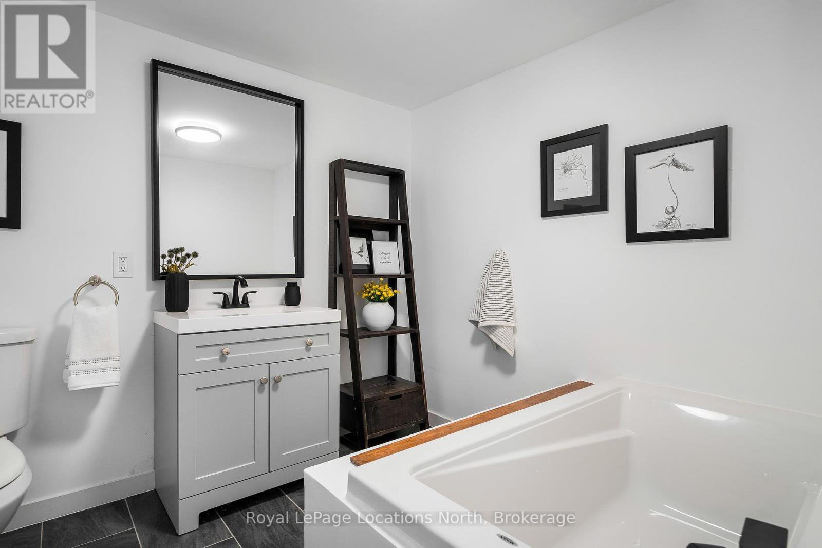 15 Stalker Street, Collingwood, Ontario  L9Y 3Z1 - Photo 20 - S12217141
