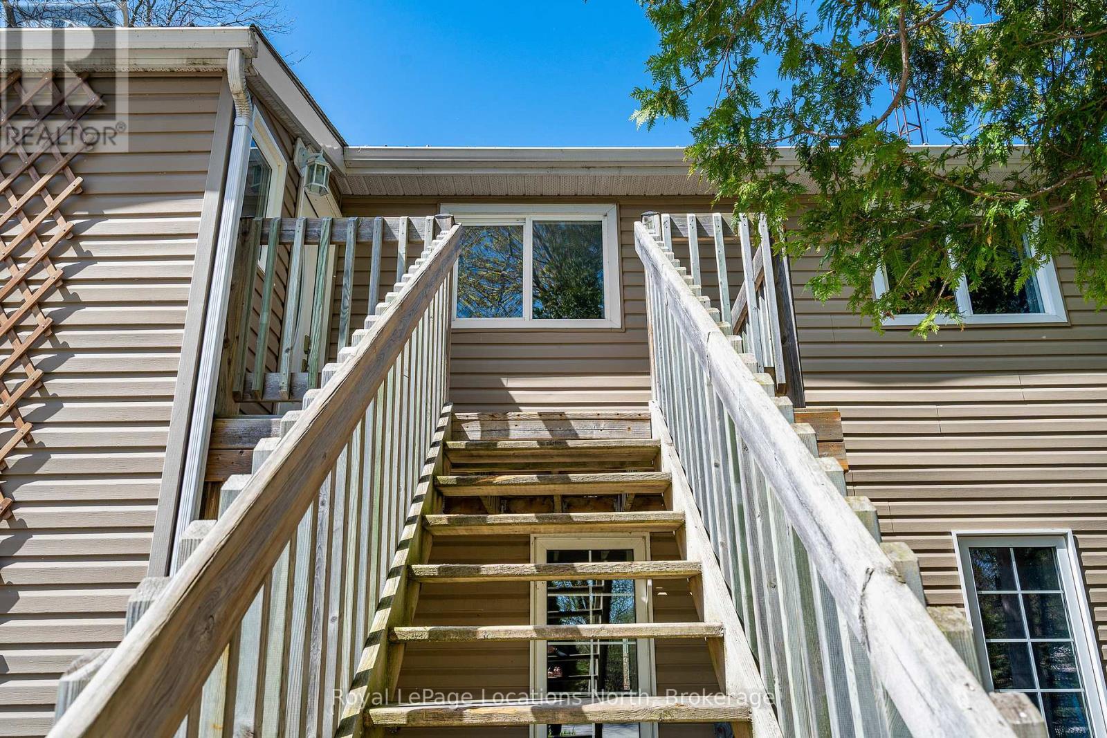 15 Stalker Street, Collingwood, Ontario  L9Y 3Z1 - Photo 4 - S12217141