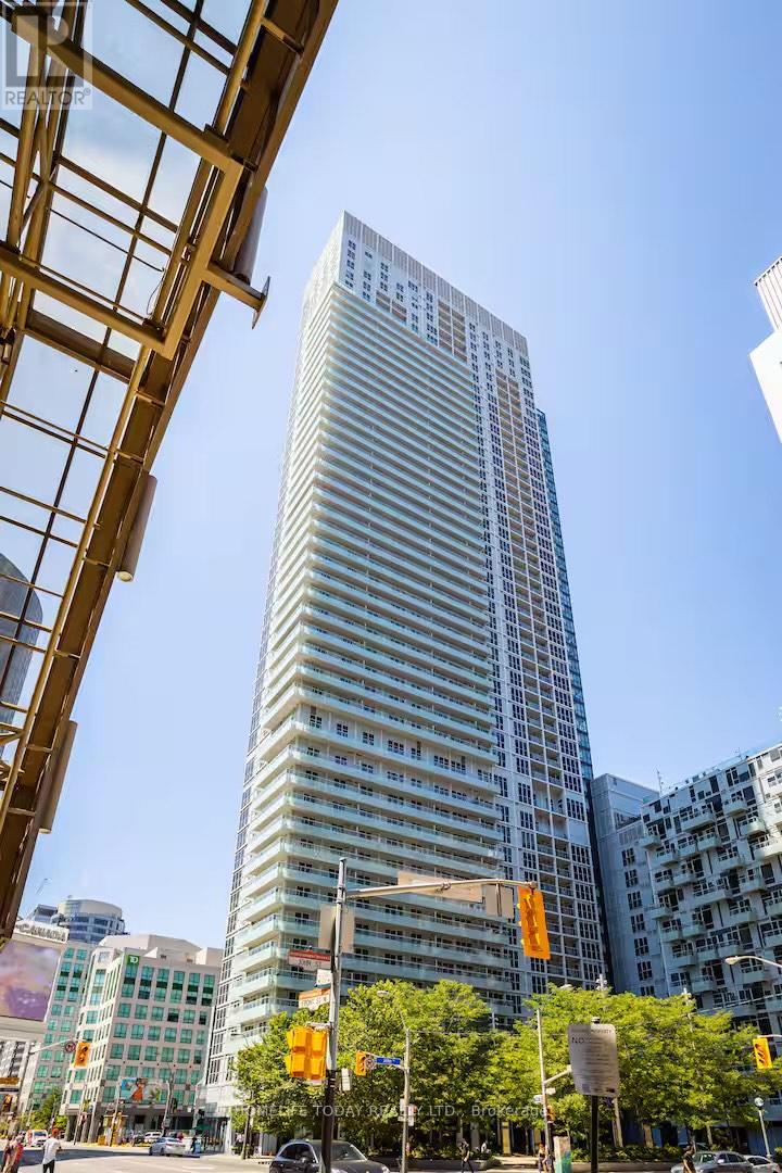 2106 - 300 Front Street W, Toronto, Ontario  M5V 0E9 - Photo 2 - C12216897