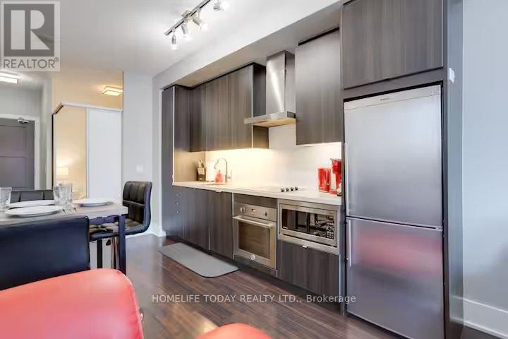 2106 - 300 Front Street W, Toronto, Ontario  M5V 0E9 - Photo 8 - C12216897