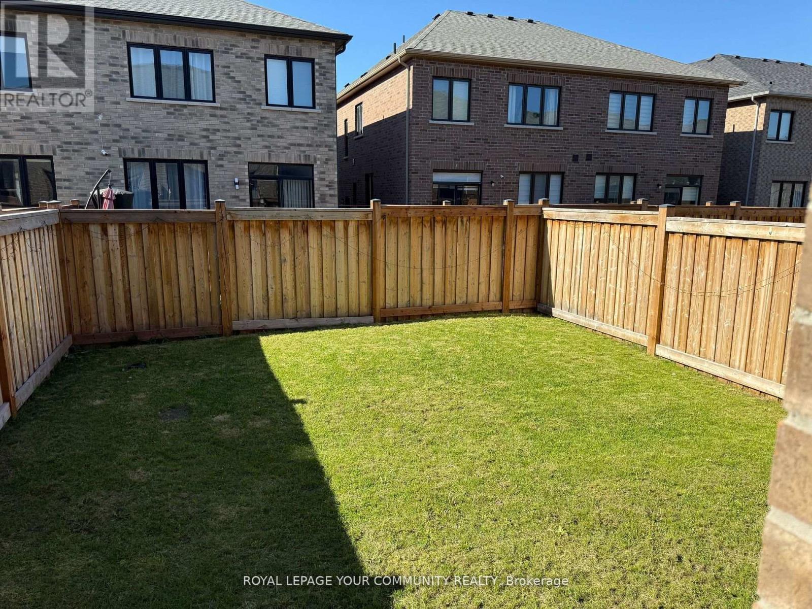 138 Christine Elliott Avenue, Whitby, Ontario  L1P 0R9 - Photo 24 - E12216943