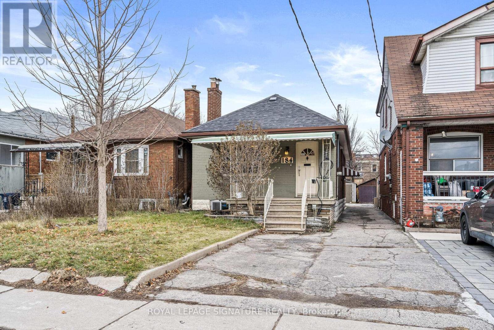 184 Mortimer Avenue, Toronto, Ontario  M4K 2A5 - Photo 1 - E12217005