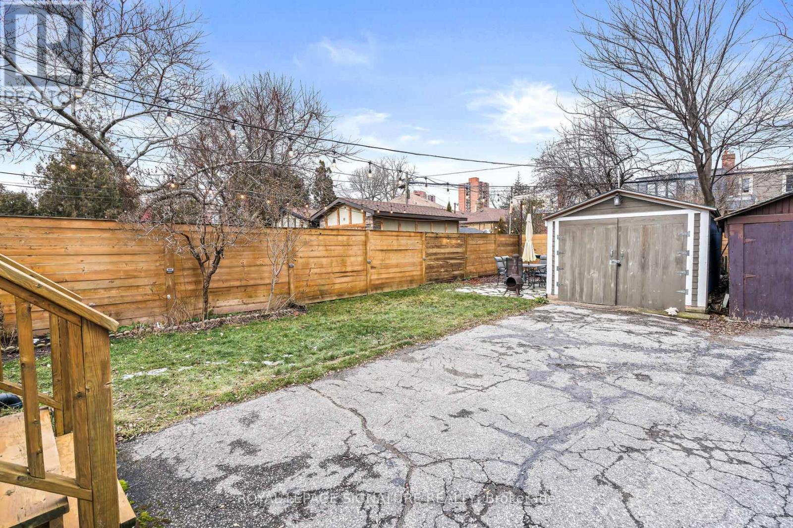 184 Mortimer Avenue, Toronto, Ontario  M4K 2A5 - Photo 21 - E12217005