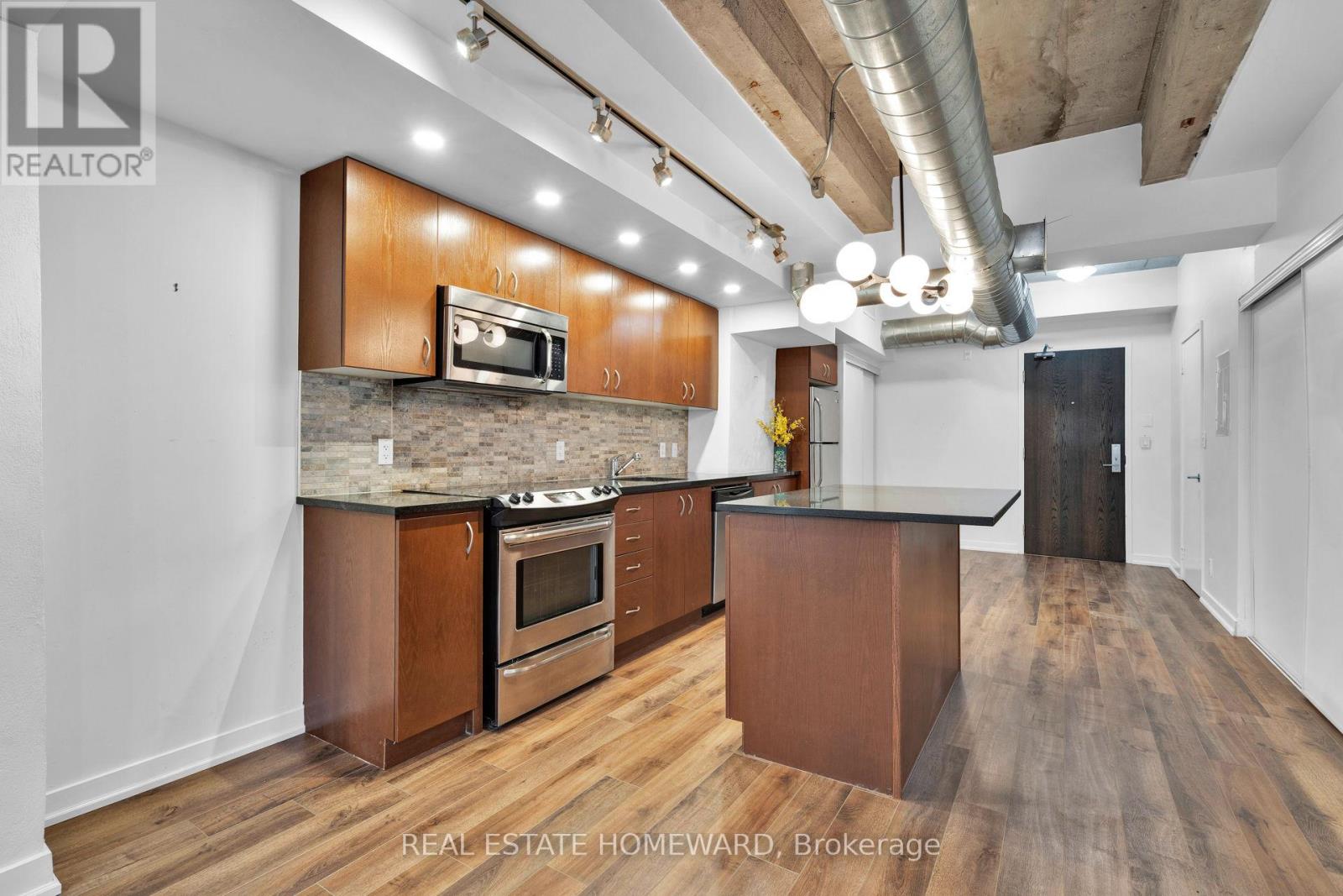 128 - 201 Carlaw Avenue, Toronto, Ontario  M4M 2S3 - Photo 10 - E12217012