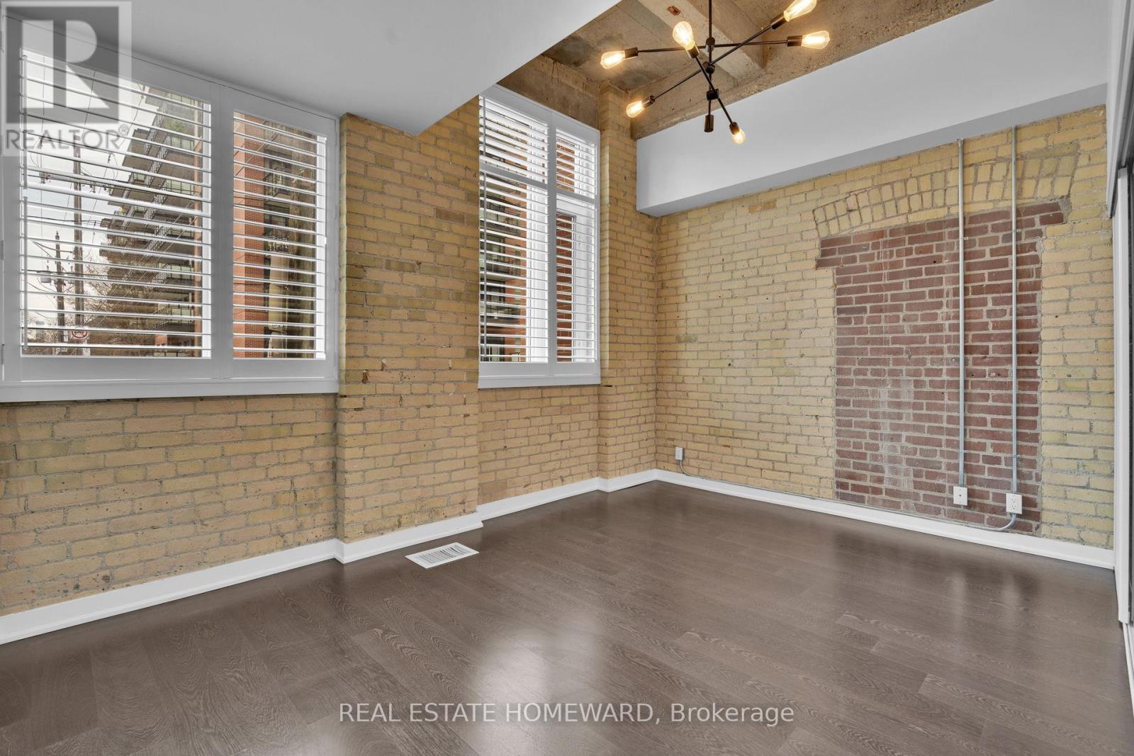 128 - 201 Carlaw Avenue, Toronto, Ontario  M4M 2S3 - Photo 17 - E12217012