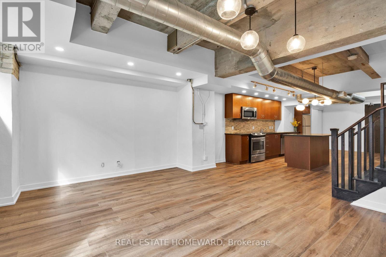 128 - 201 Carlaw Avenue, Toronto, Ontario  M4M 2S3 - Photo 9 - E12217012