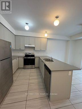 35 Steamboat Way, Whitby, Ontario  L1N 0M6 - Photo 6 - E12217040