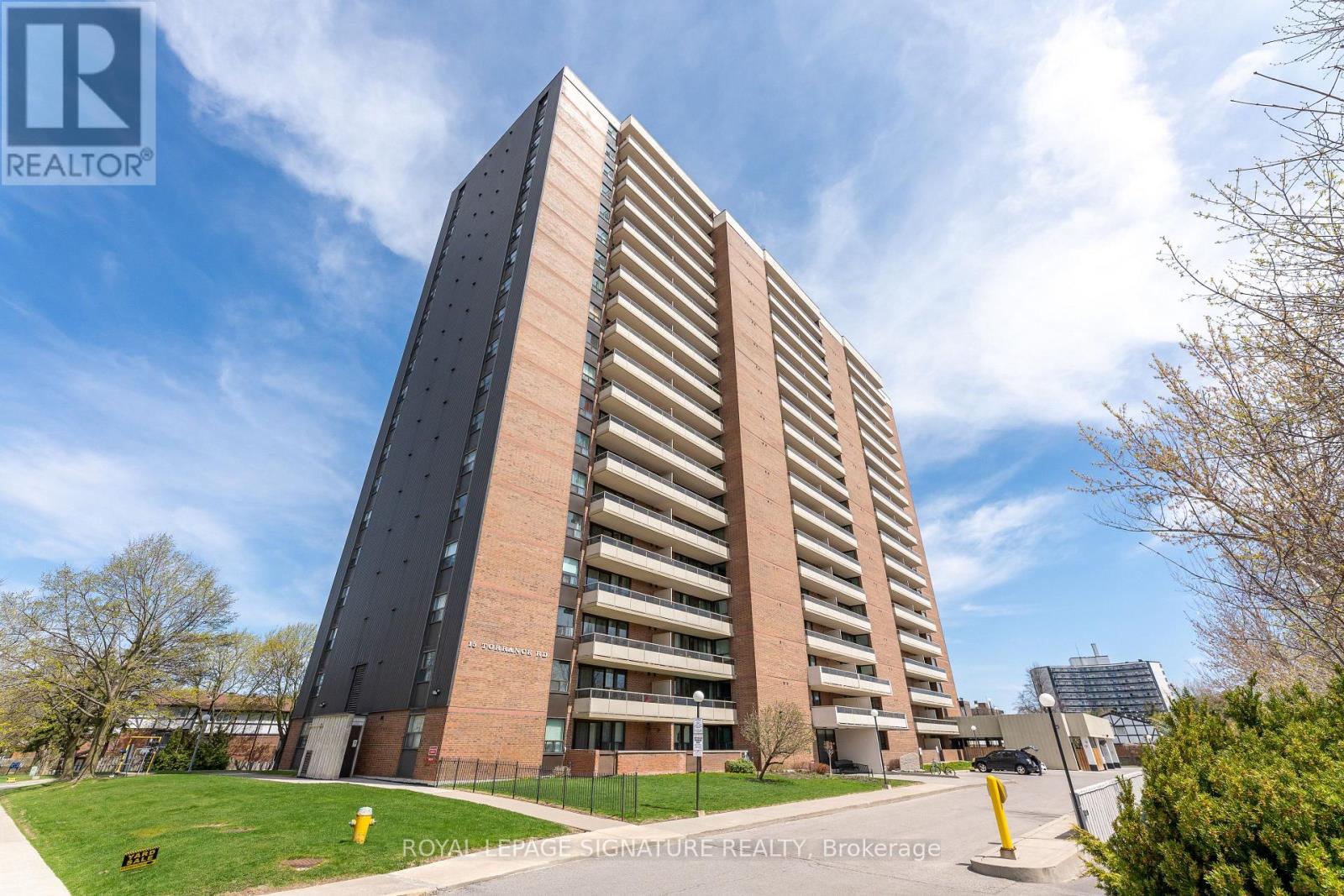 207 - 15 TORRANCE ROAD, Toronto, Ontario