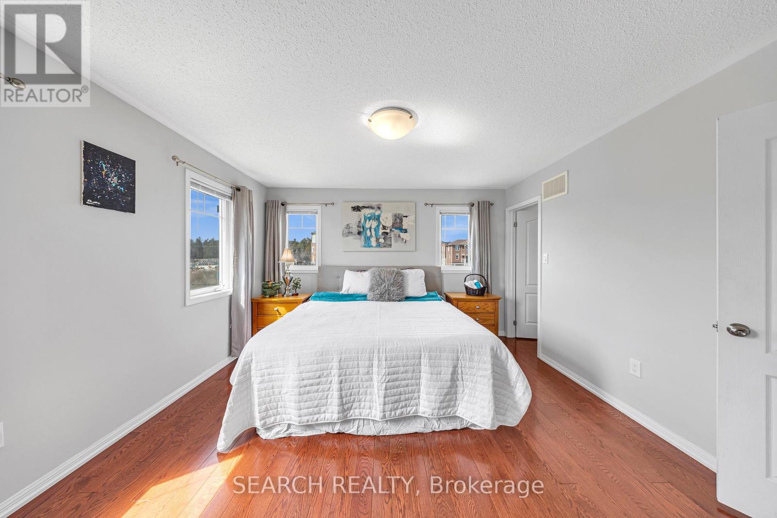 2400 Bronzedale Street, Pickering, Ontario  L1X 0C3 - Photo 25 - E12217066