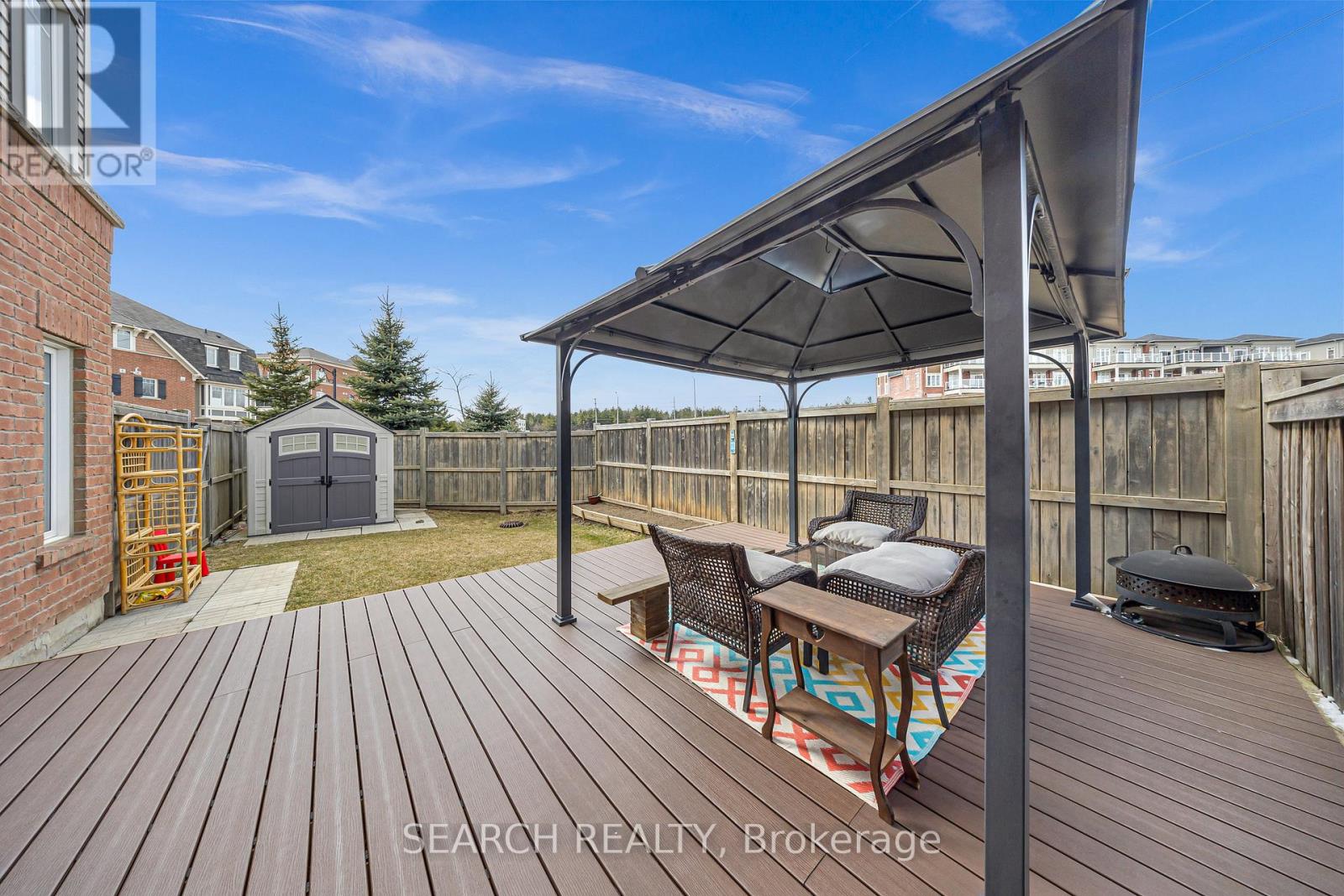 2400 Bronzedale Street, Pickering, Ontario  L1X 0C3 - Photo 8 - E12217066