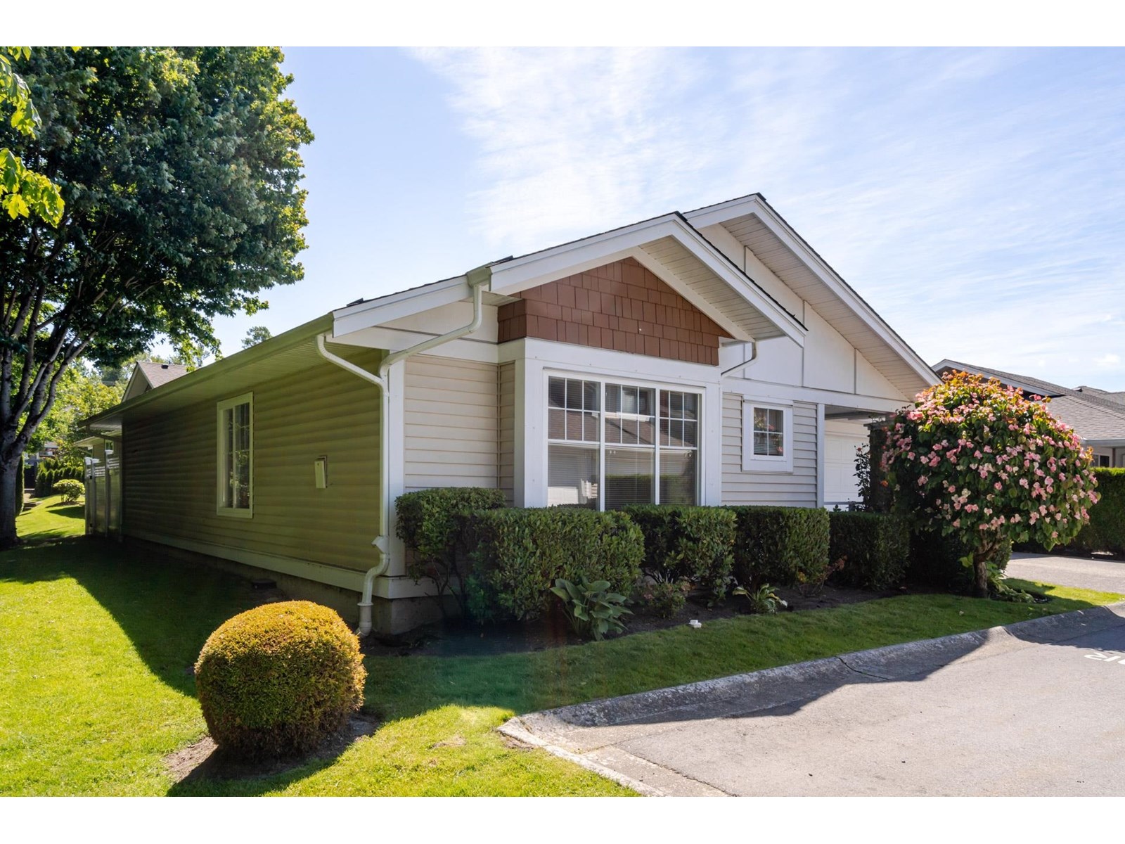 54 6885 184 Street, Surrey, British Columbia  V3S 9G1 - Photo 4 - R3012505