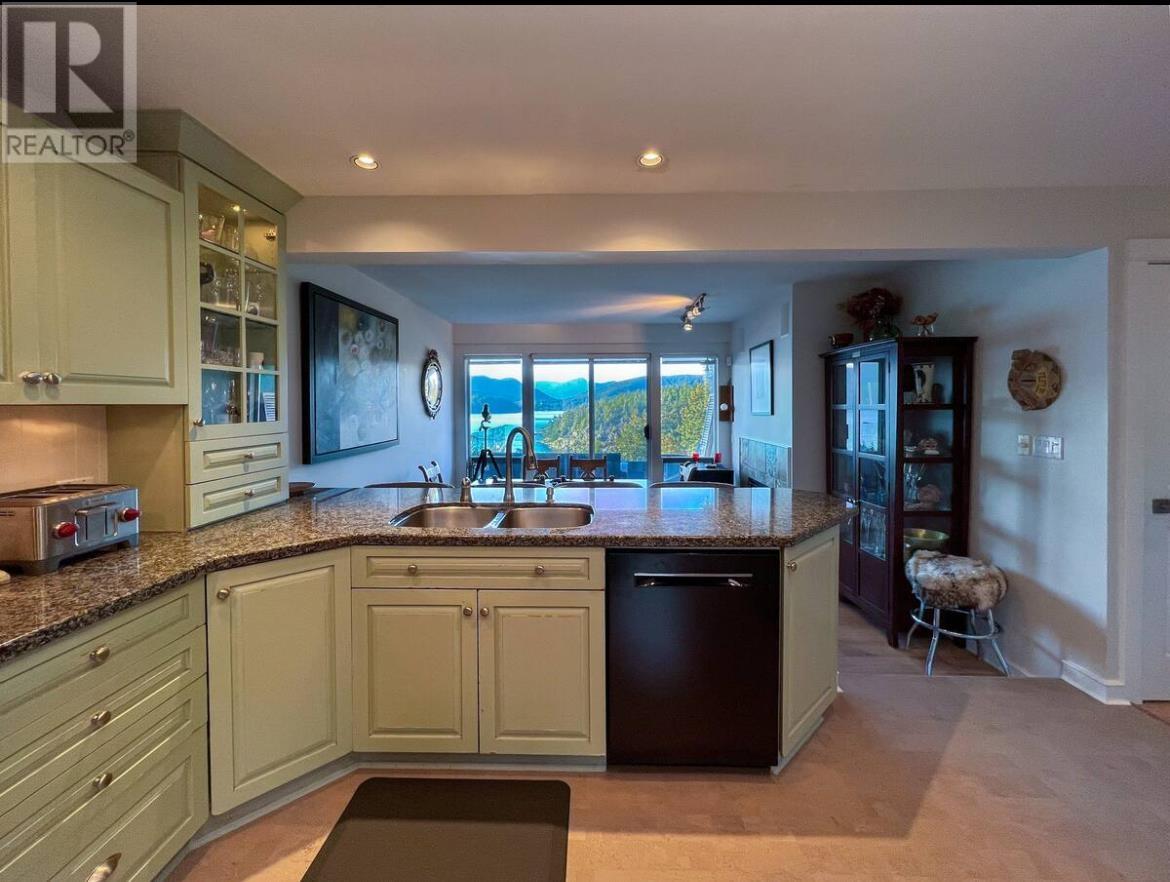 6236 Wellington Avenue, West Vancouver, British Columbia  V7W 2H4 - Photo 11 - R3014636