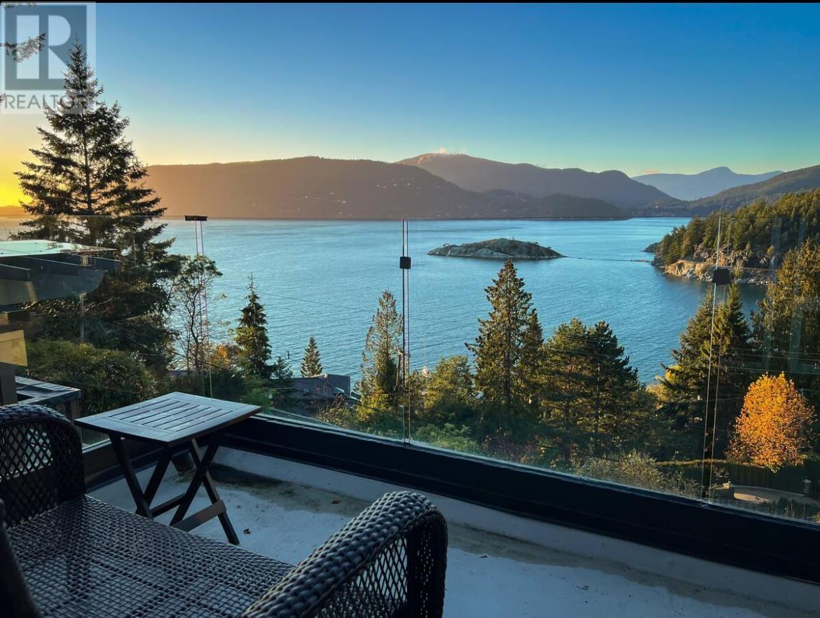 6236 Wellington Avenue, West Vancouver, British Columbia  V7W 2H4 - Photo 10 - R3014636