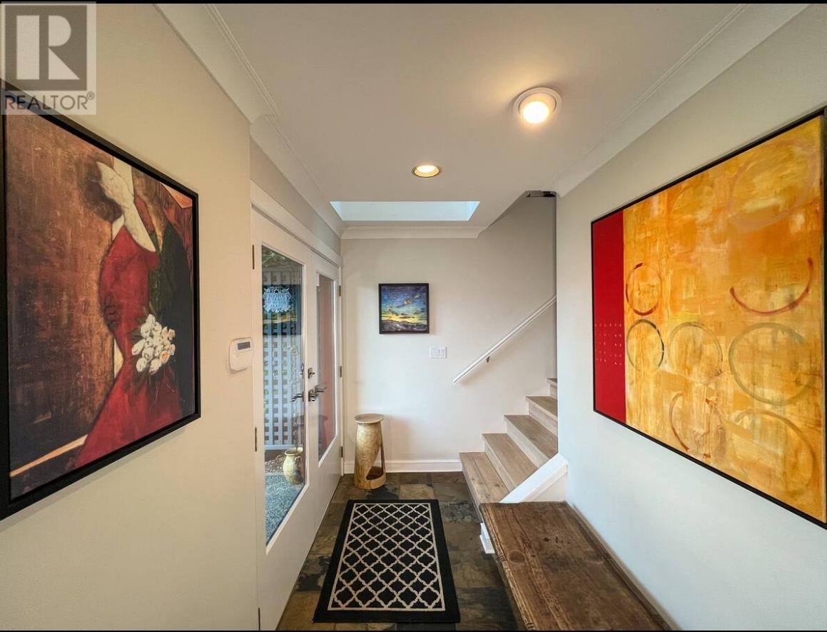6236 Wellington Avenue, West Vancouver, British Columbia  V7W 2H4 - Photo 4 - R3014636