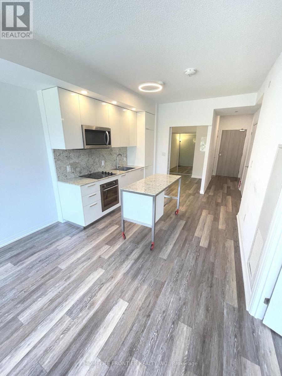 312 - 75 Canterbury Place, Toronto (Willowdale West), Ontario  M2N 0L2 - Photo 4 - C12206606