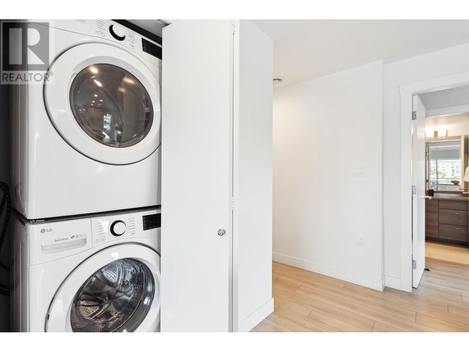 208 1519 Crown Street, North Vancouver, British Columbia  V7J 1G6 - Photo 20 - R3004231