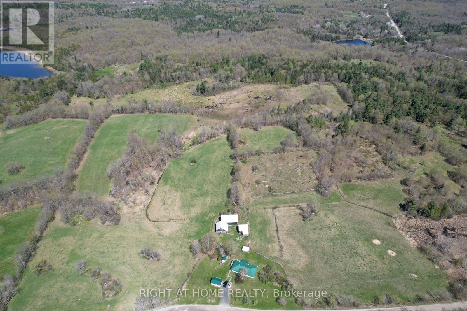 2720 Bell Line Road N, Frontenac (Frontenac Centre), Ontario  K0H 2P0 - Photo 2 - X12217115