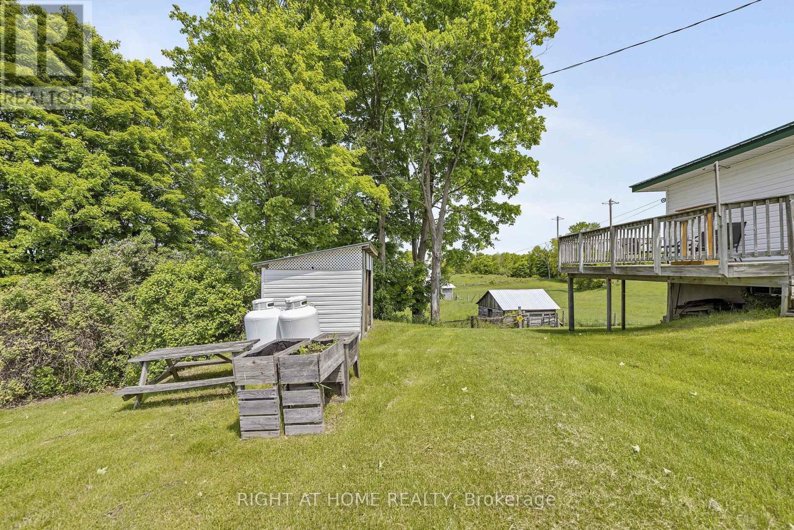 2720 Bell Line Road N, Frontenac (Frontenac Centre), Ontario  K0H 2P0 - Photo 32 - X12217115